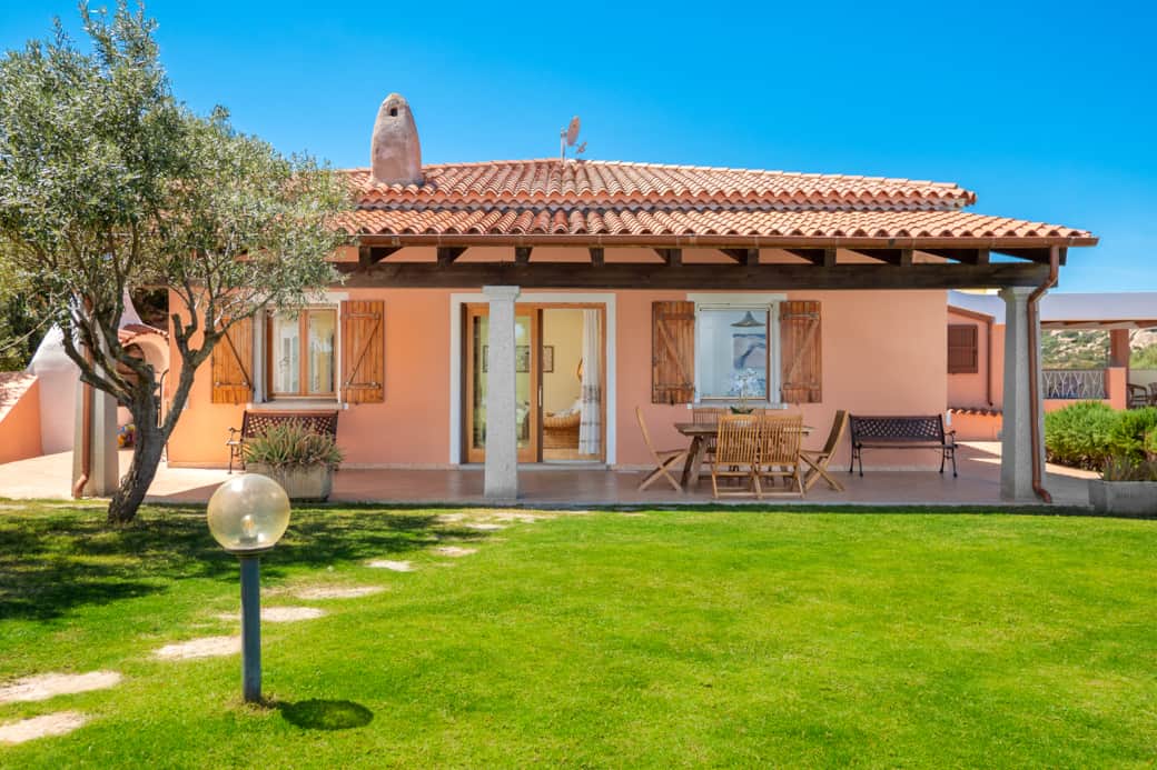 Villa Sardinia large patio