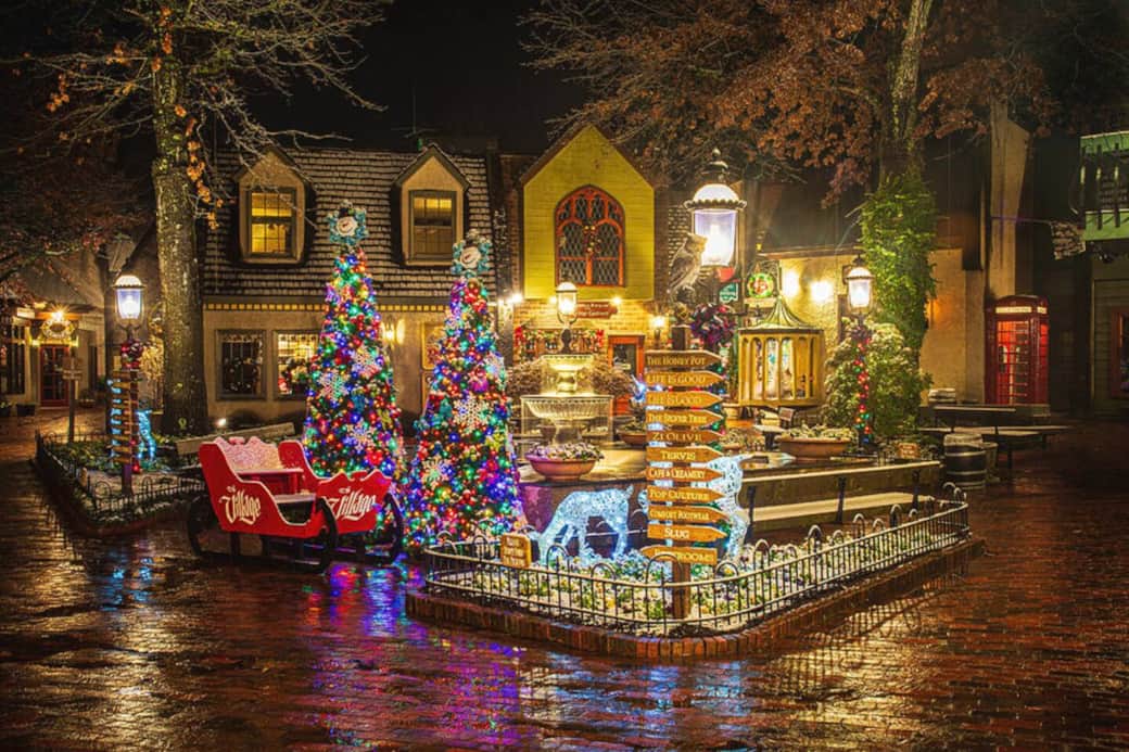 All the attractions like The Island and downtown Gatlinburg are close by but you’ll feel miles away in peace and quiet 