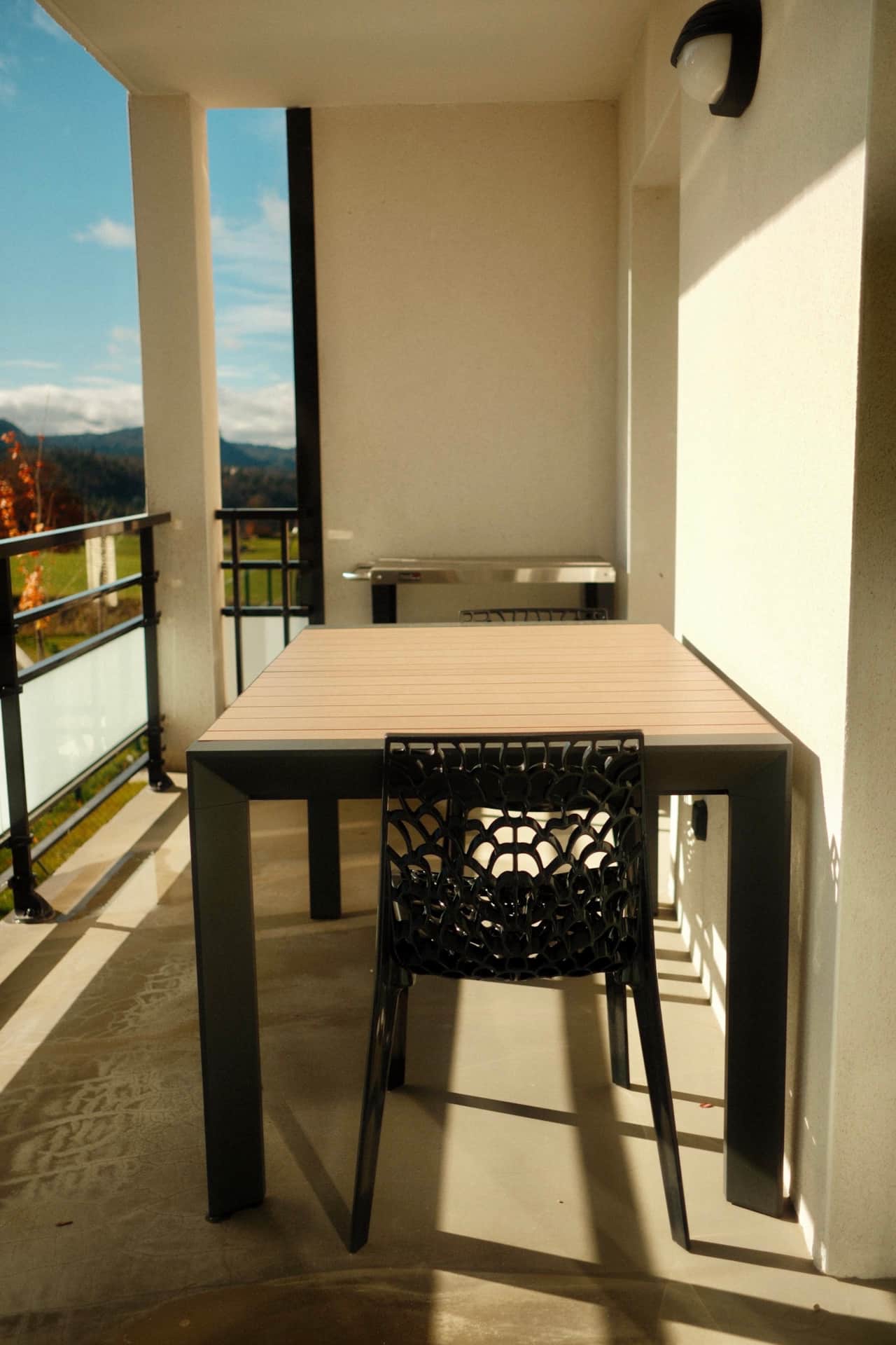 Balcon vue sur la montagne
