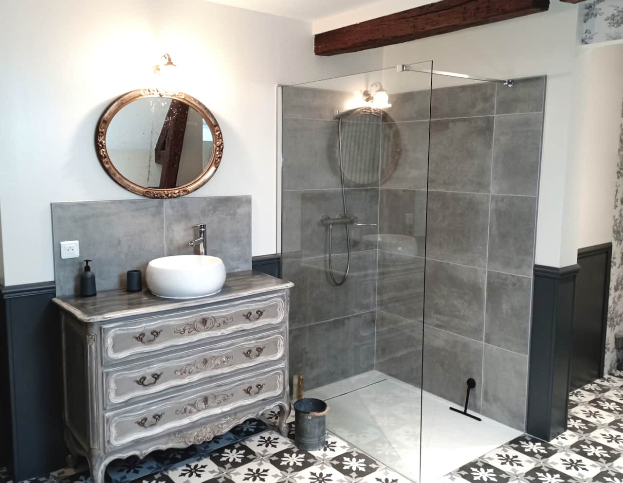 Comtesse de Ségur's suite - Bathroom 2/2