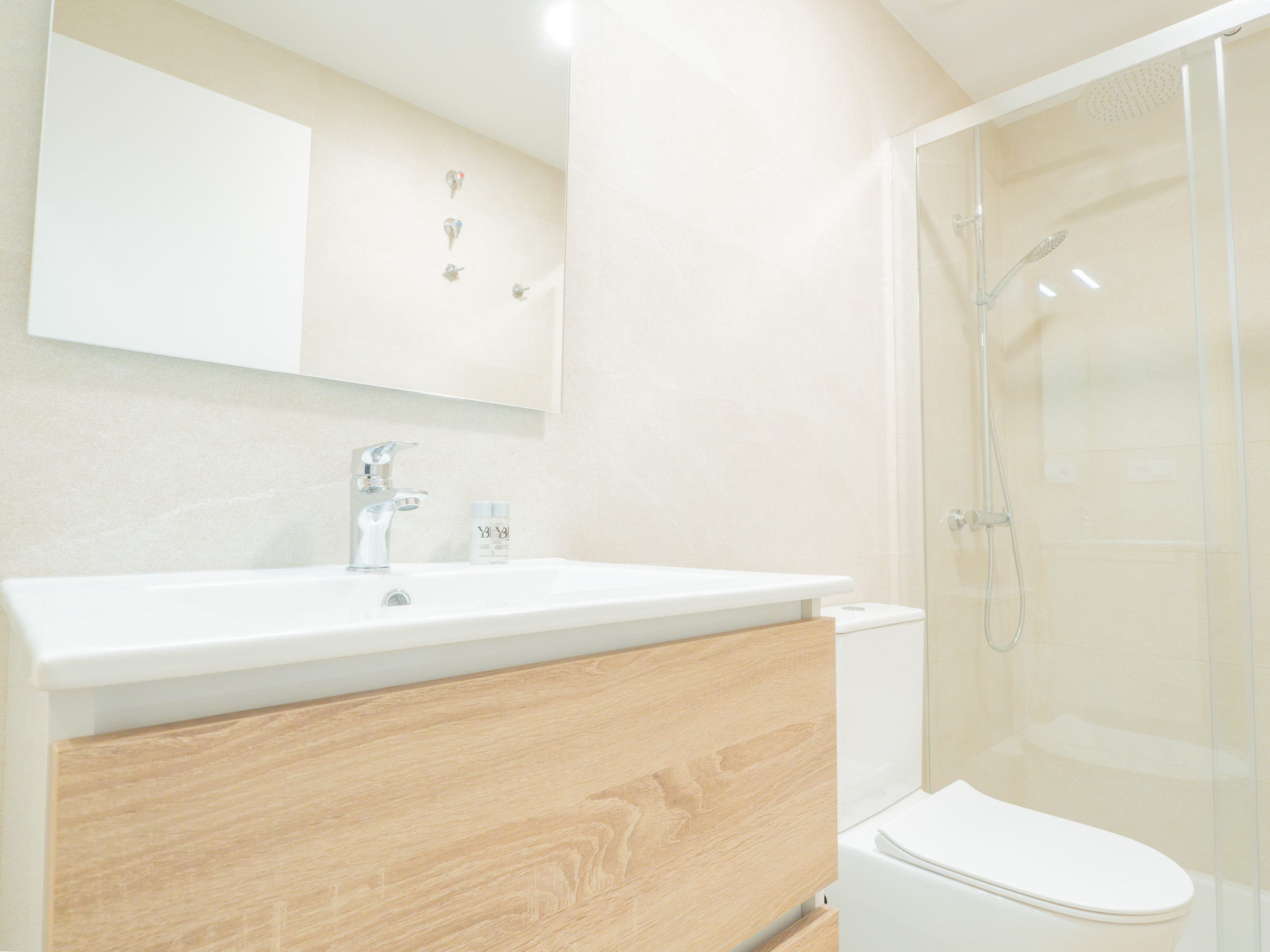 YBH Villa Lara - Apartamento 101