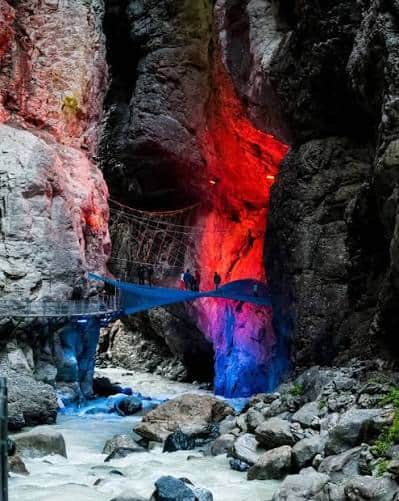 Glacier Canyon and Spiderweb above the Lütschine in Grindelwald