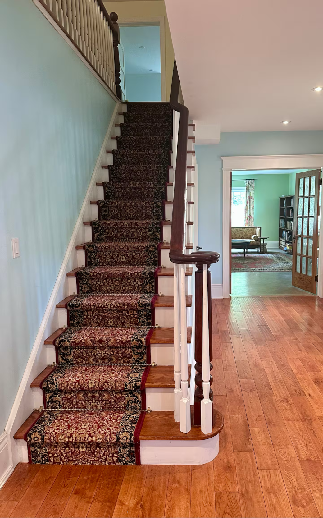 Stairs leading up to second floor bedrooms.  Stairs leading up to second floor bedrooms.