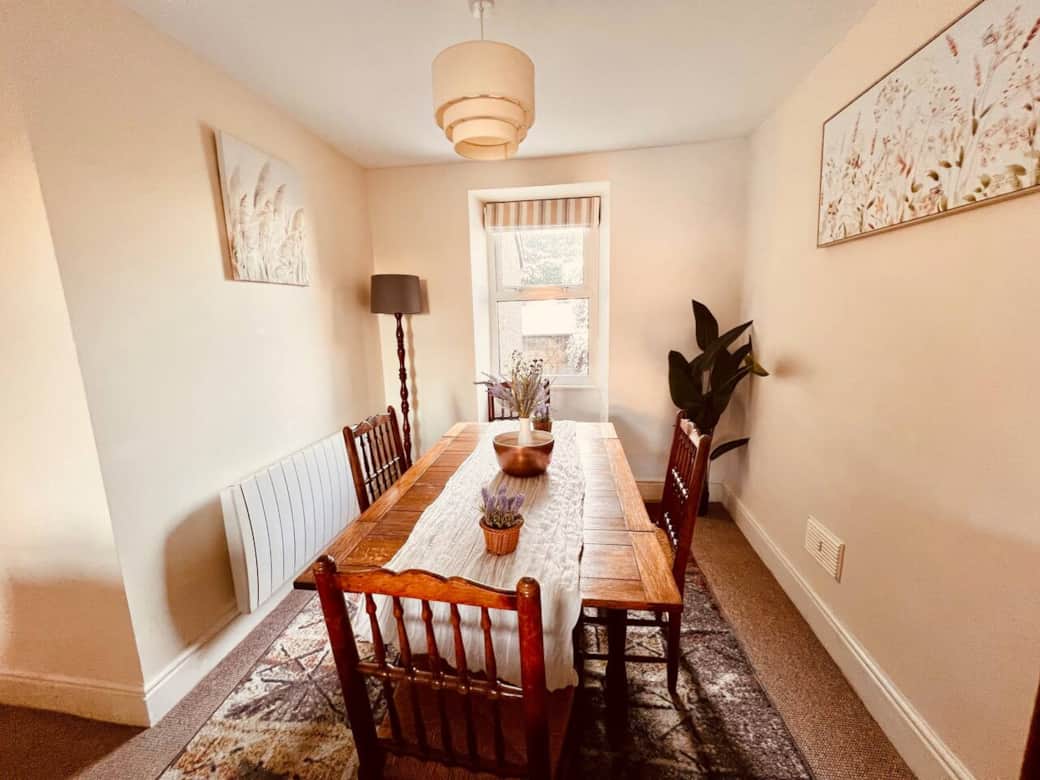 Dining area Dining area