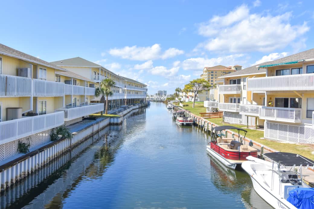 SPC Canal. Ask us about pontoon rental!