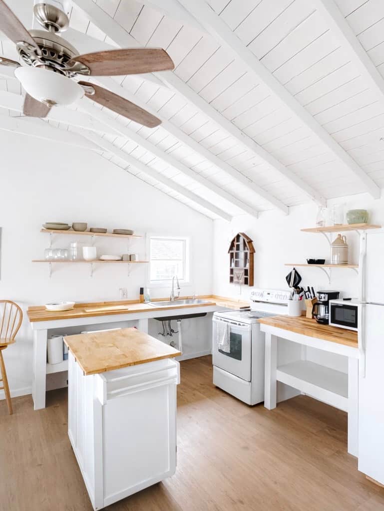 7FAEBB13 CE9C 4A76 8970 587EC3B669F5